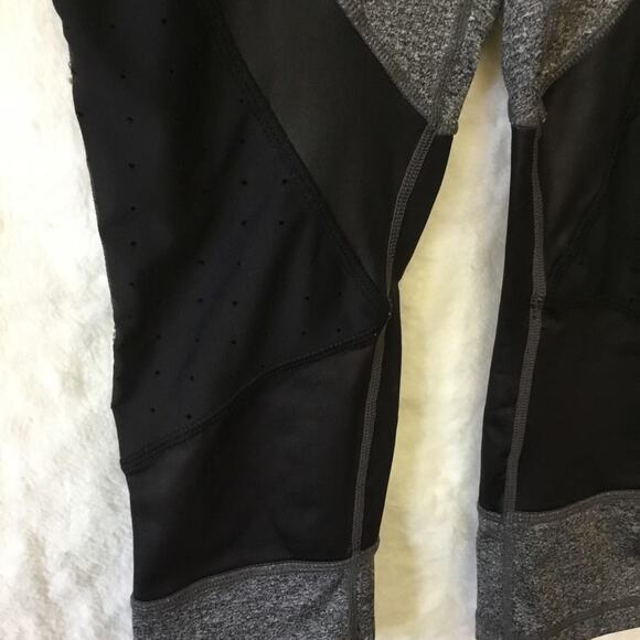 C&C California Grey and Black Leggings - Picture 4 of 8